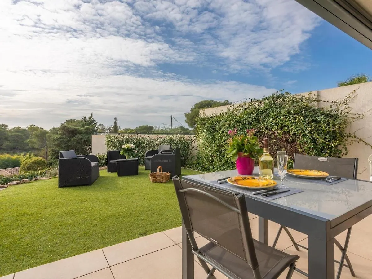 Appt 2 Chambres, 3 Etoiles, Piscine, Wifi, Parking, Clim Saint-Raphael  Apartment Saint-Raphael (Var)