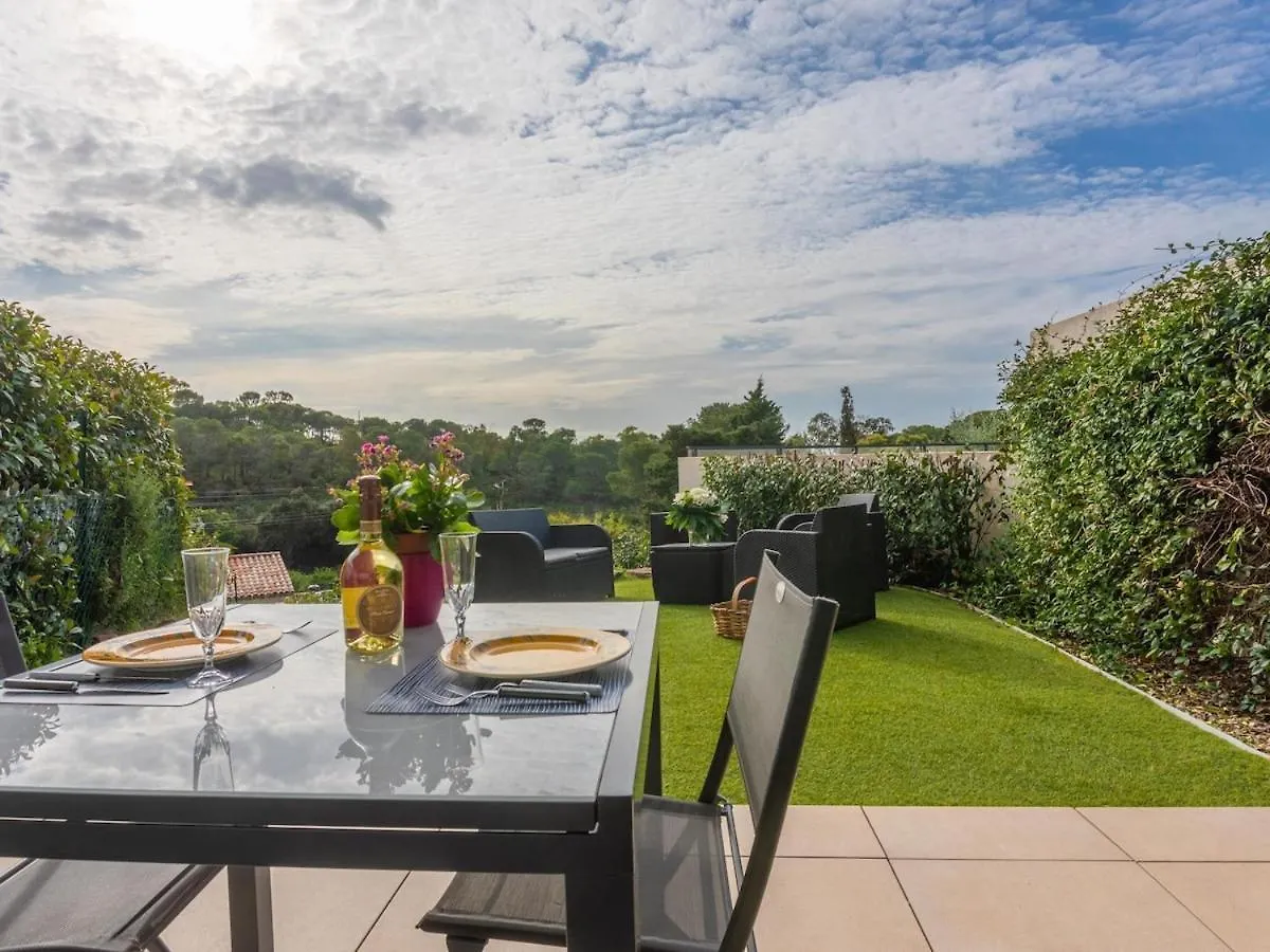 Appt 2 Chambres, 3 Etoiles, Piscine, Wifi, Parking, Clim Saint-Raphael