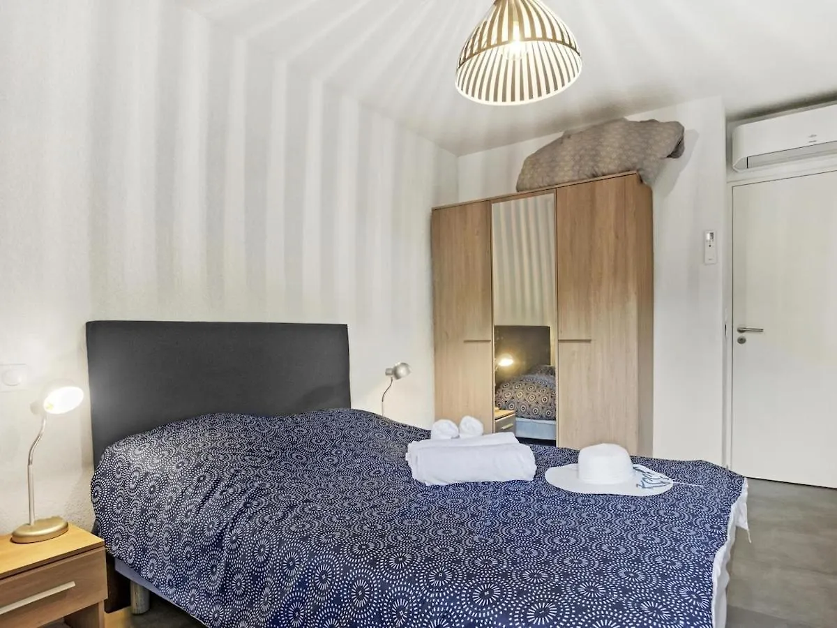 Appt 2 Chambres, 3 Etoiles, Piscine, Wifi, Parking, Clim Saint-Raphael  France